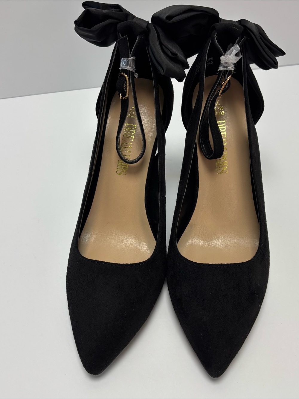 Dream Pairs Black Bow Ankle Strap Pointed Toe Heels Size 7 NWOB